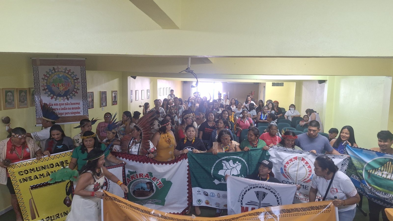 Image gallery marquee