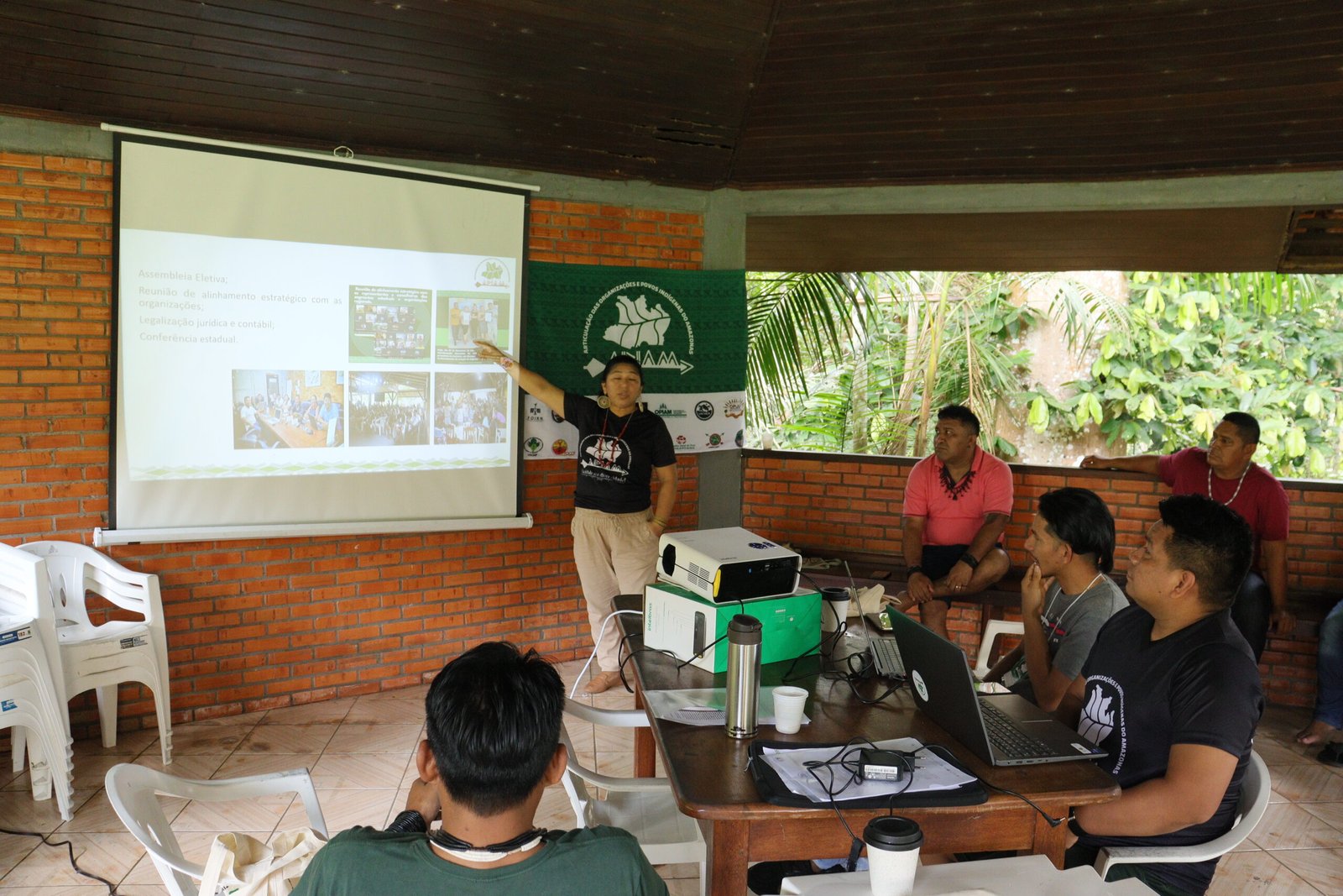 Image gallery marquee