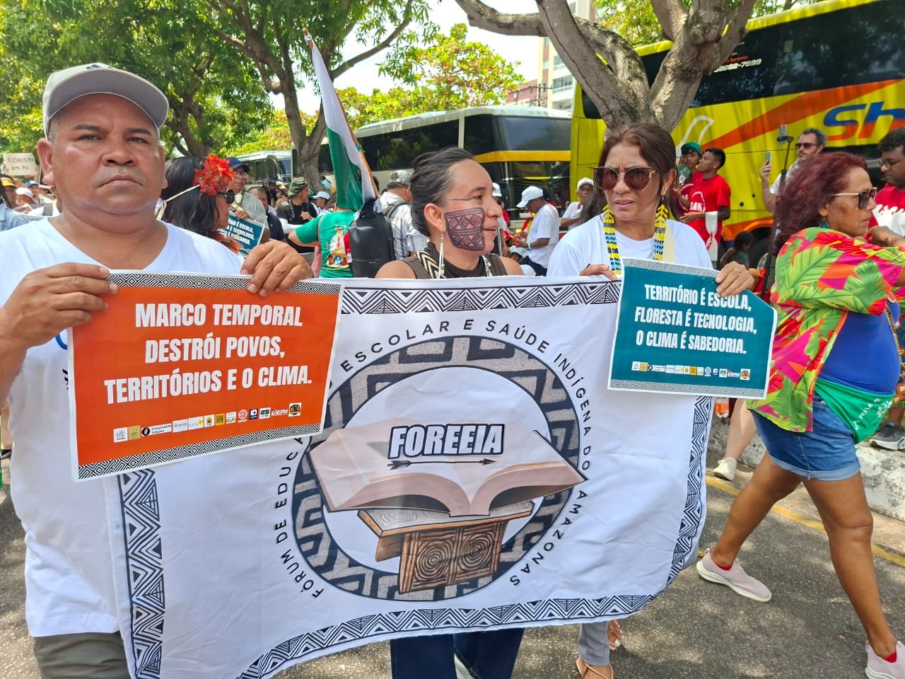 Image gallery marquee