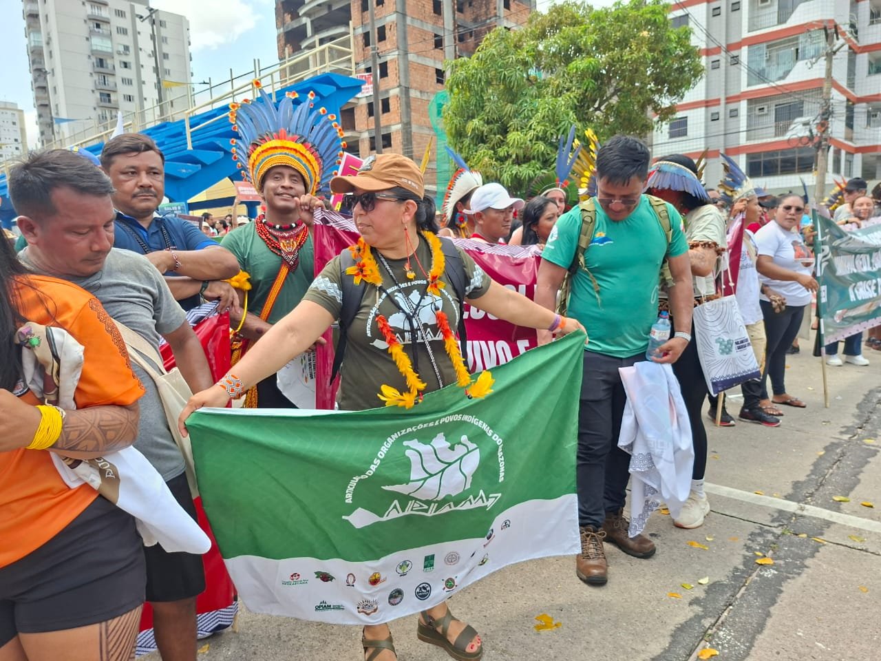 Image gallery marquee