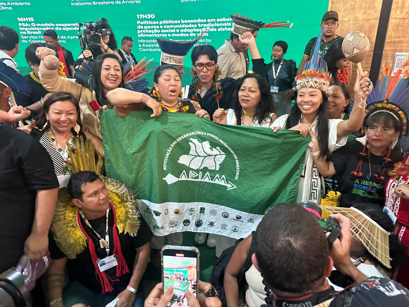 Image gallery marquee