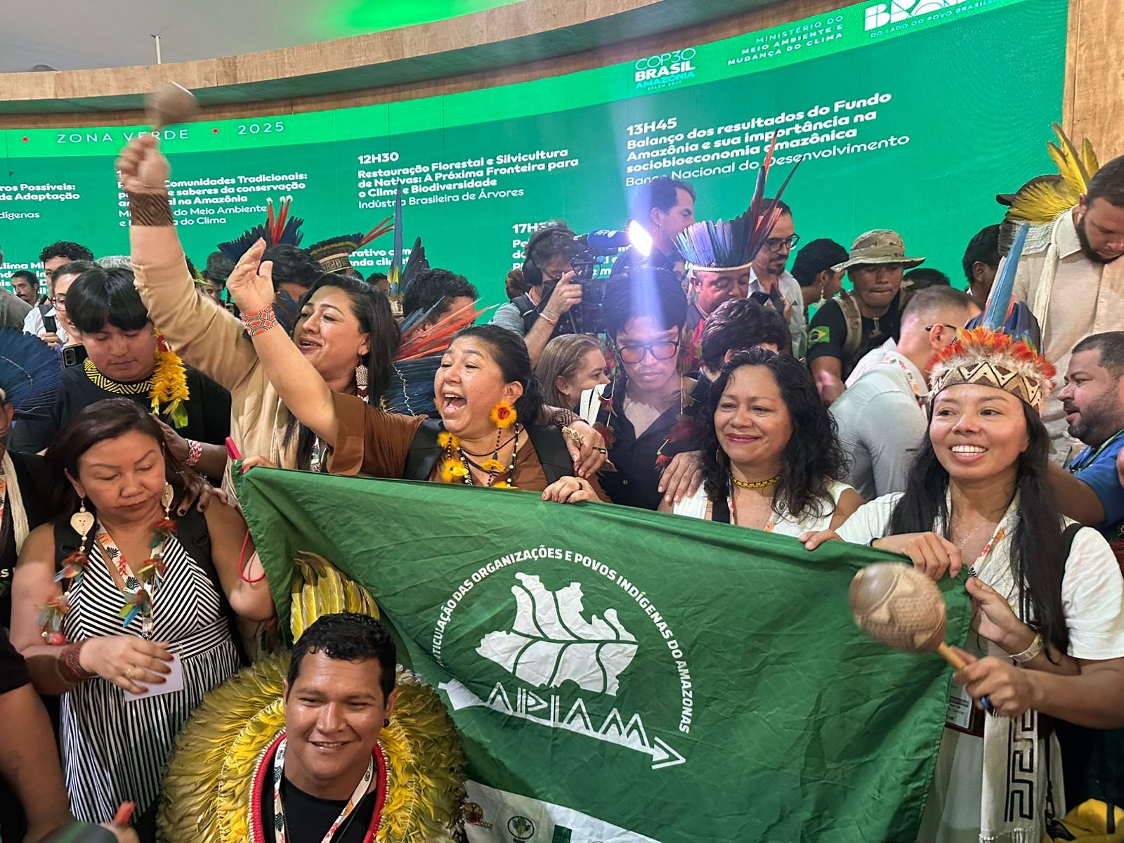 Image gallery marquee